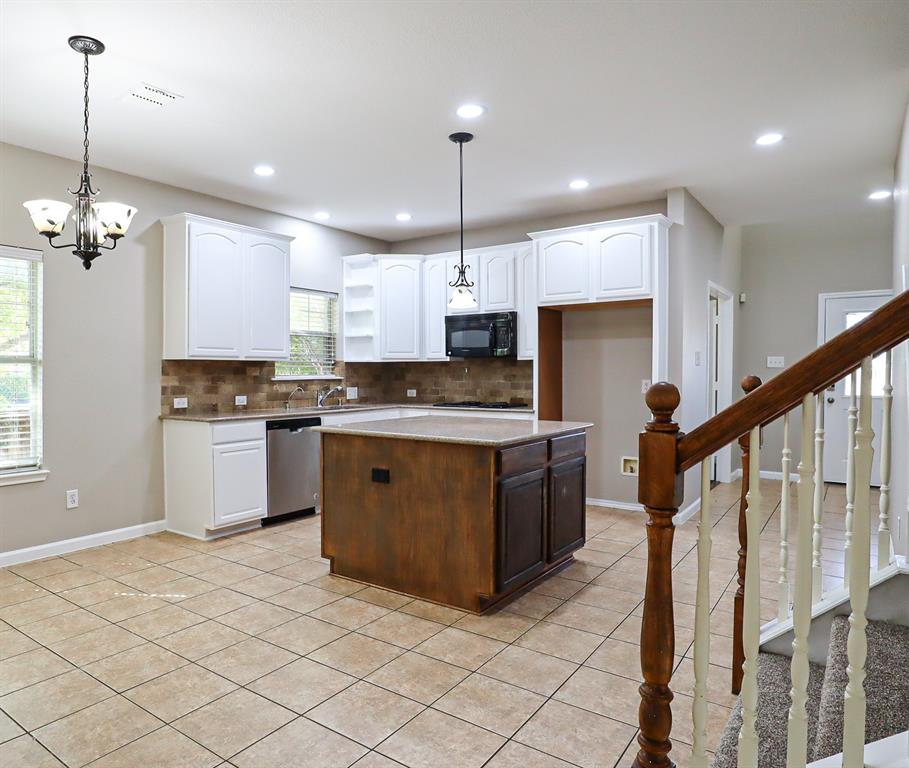 2000 New Braunfels Property Photo 18