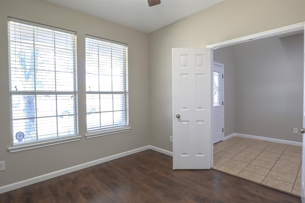 2000 New Braunfels Property Photo 22