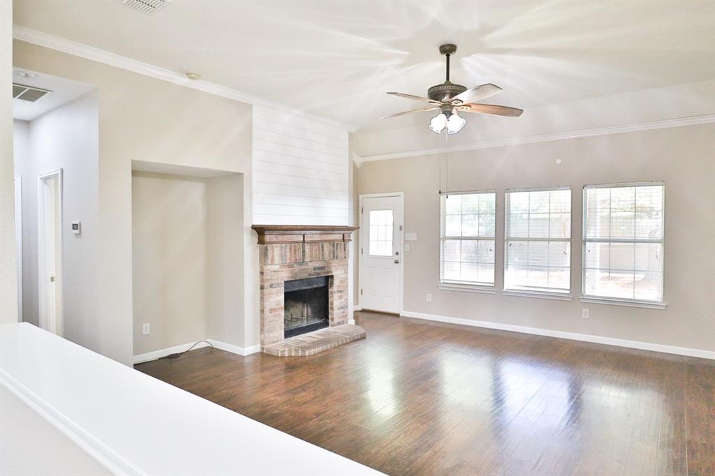 2000 New Braunfels Property Photo 34
