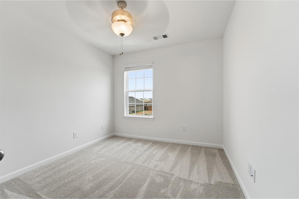 228 Charismatic Road Property Photo 20