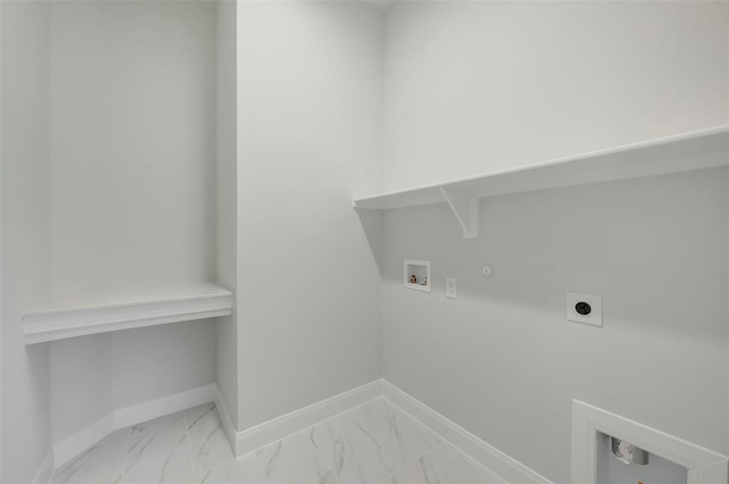 9321 Persimmon Lane Property Photo 26