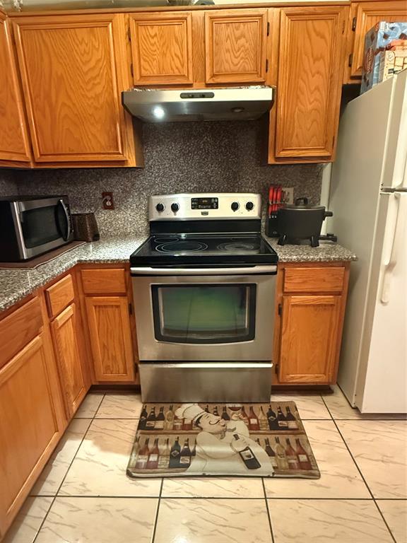 10216 Big Thicket Drive Property Photo 8