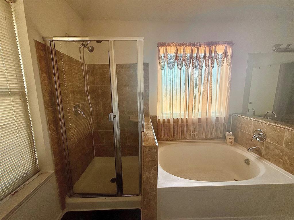 10216 Big Thicket Drive Property Photo 17