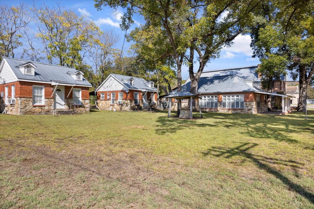 301 Ne Barnard Street Property Photo 18