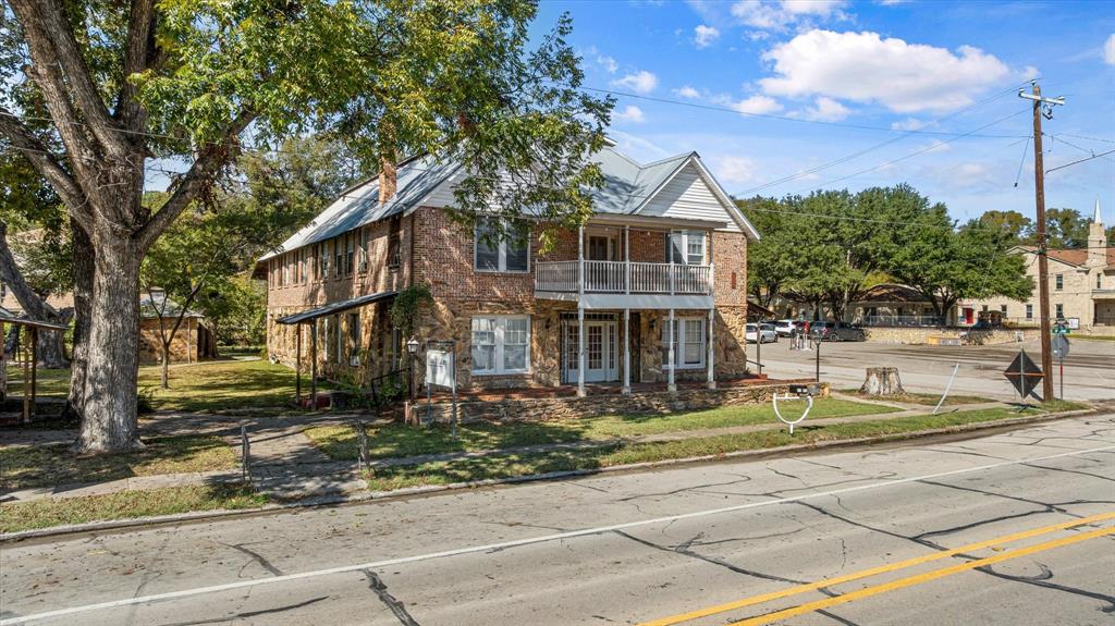 301 Ne Barnard Street Property Photo 29