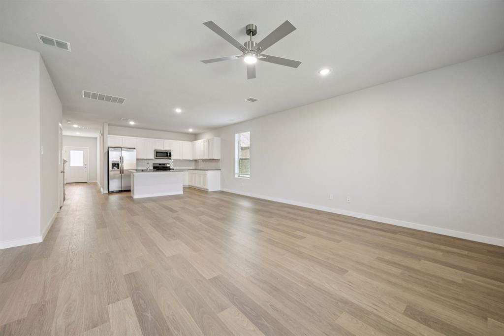 7624 Kingfisher Road Property Photo 12
