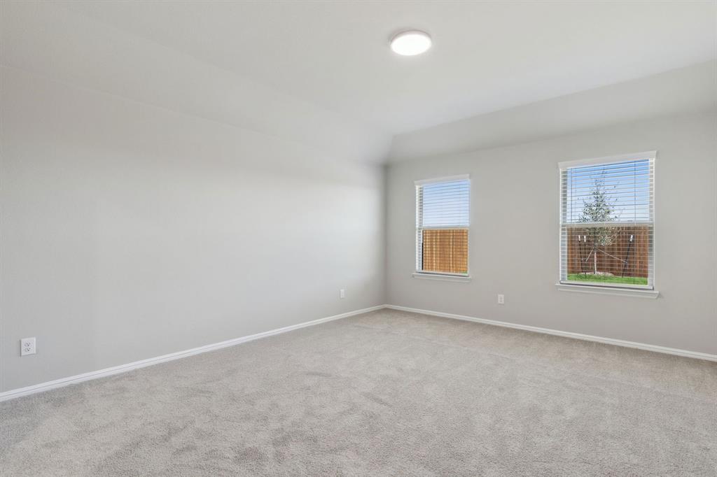 7620 Kingfisher Road Property Photo 17