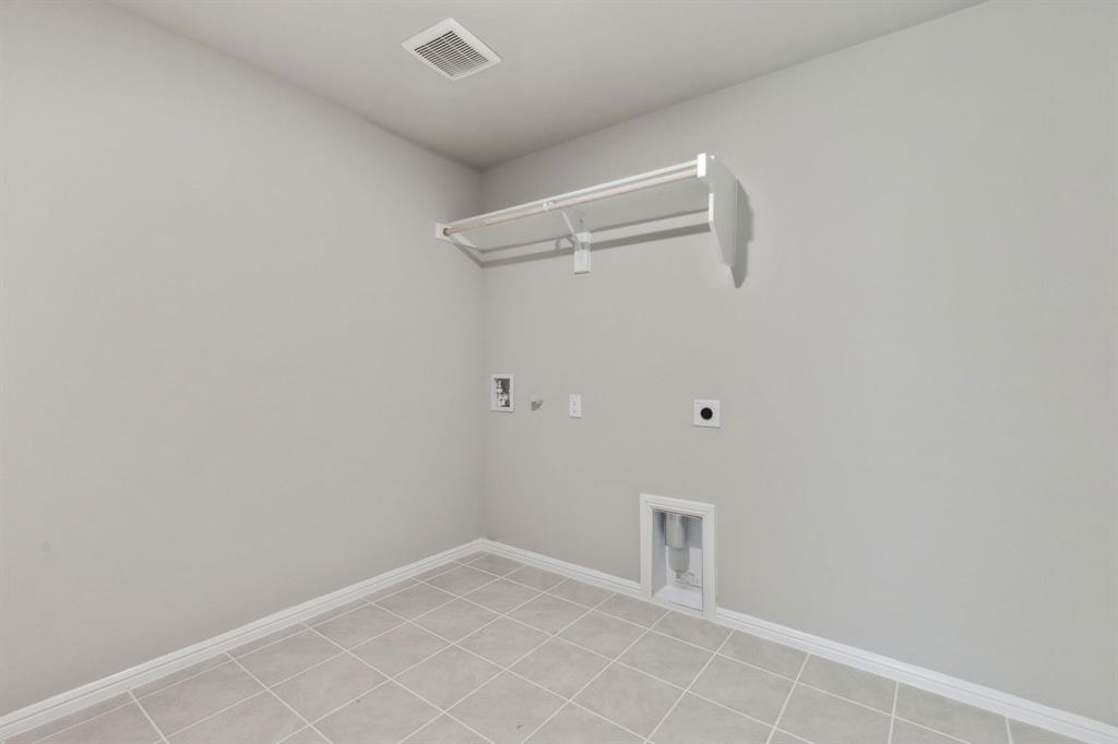 7620 Kingfisher Road Property Photo 28
