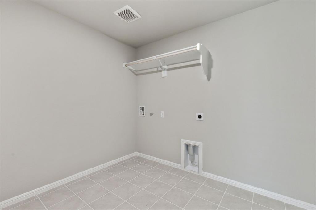 7620 Kingfisher Road Property Photo 32