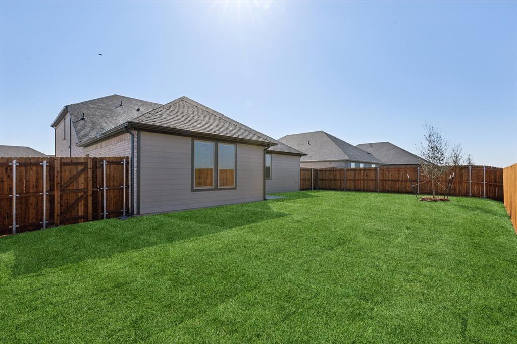 7628 Kingfisher Road Property Photo 33