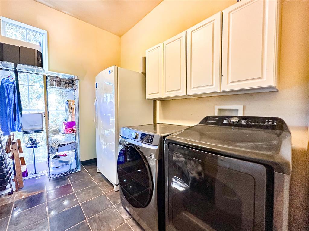10637 Circle Point Property Photo 39