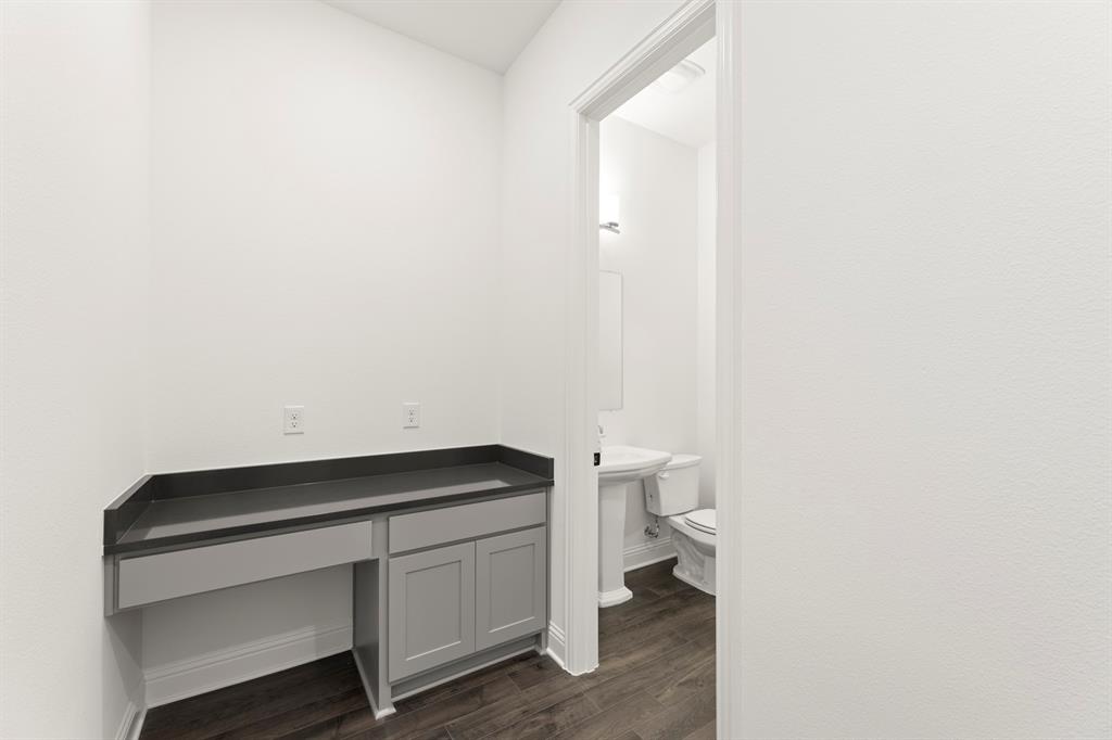 4429 Flowerpot Drive Property Photo 12