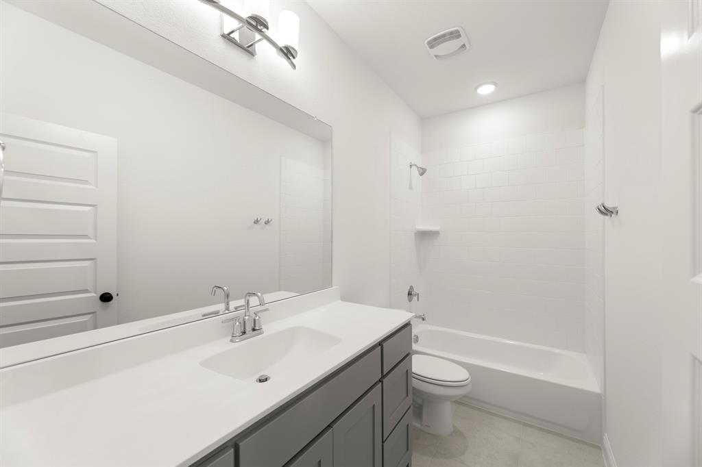 4429 Flowerpot Drive Property Photo 15