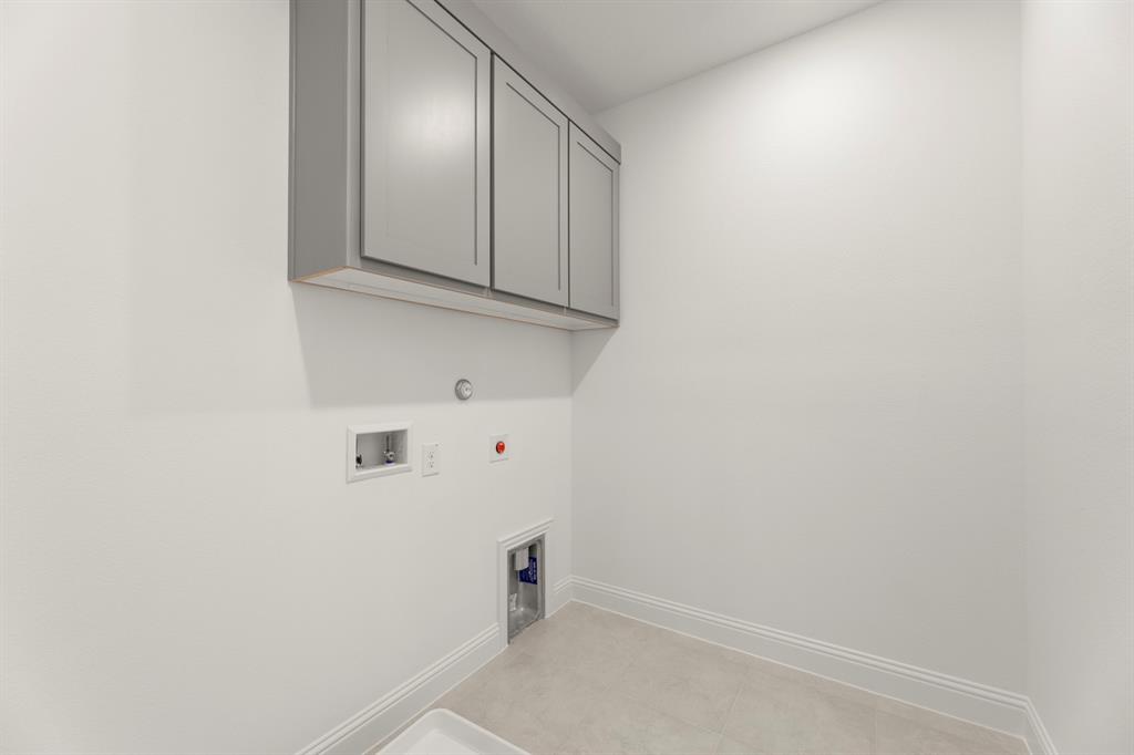 4429 Flowerpot Drive Property Photo 17