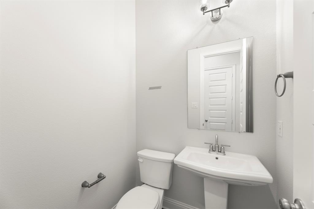 4433 Flowerpot Drive Property Photo 12