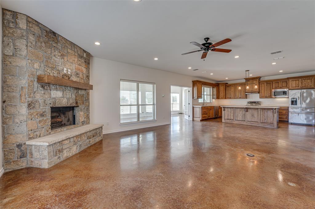 424 Saddle Ridge Road Property Photo 1