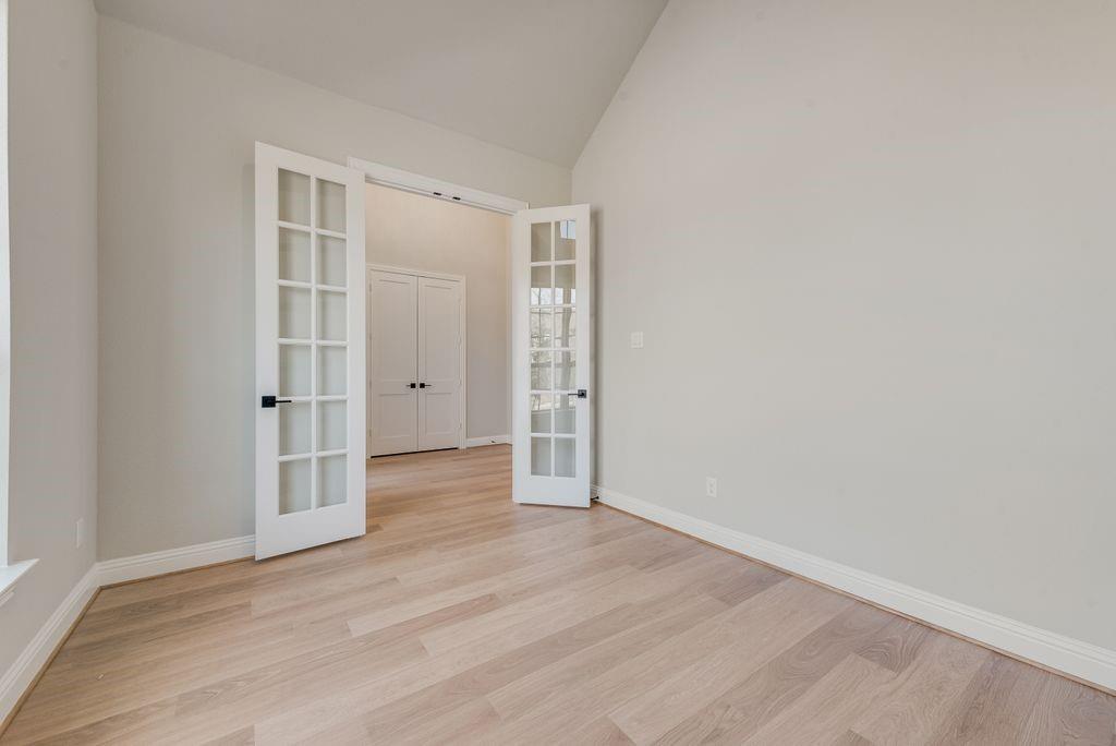 1259 Calebria Way Property Photo 16