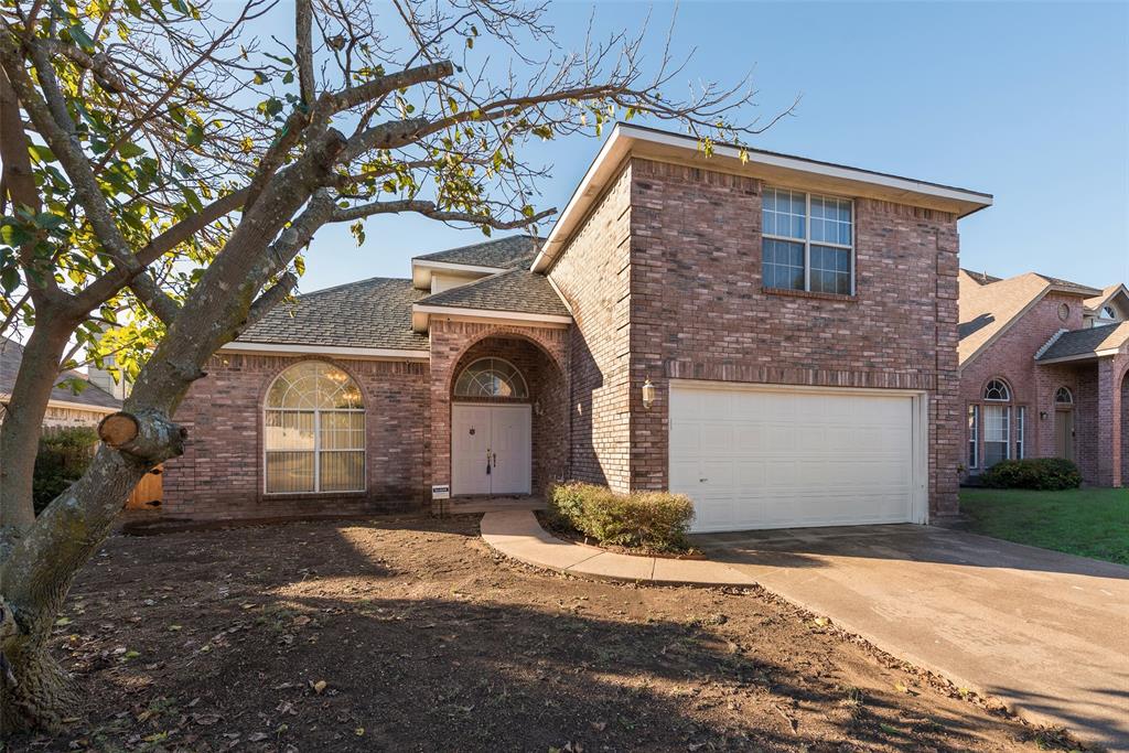 232 W Willow Creek Drive Property Photo 1