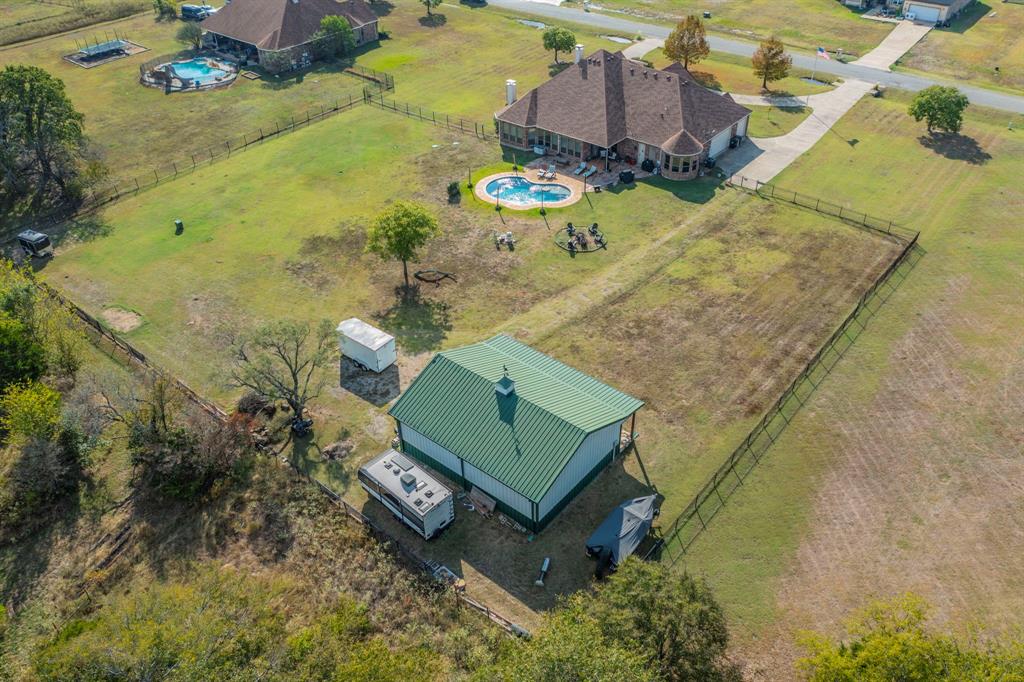5229 Horseshoe Lane Property Photo 33