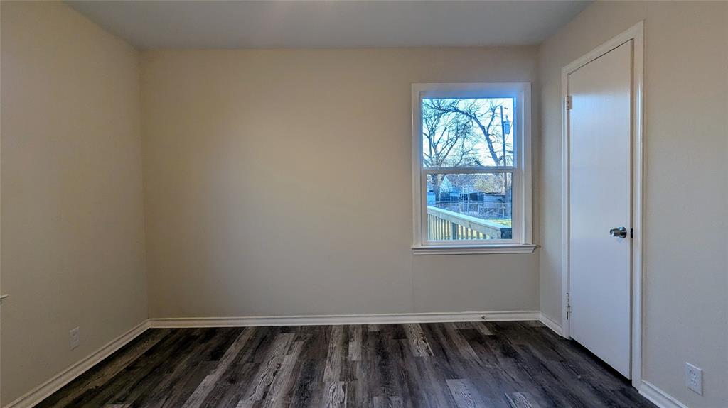 2826 Encino Drive Property Photo 5