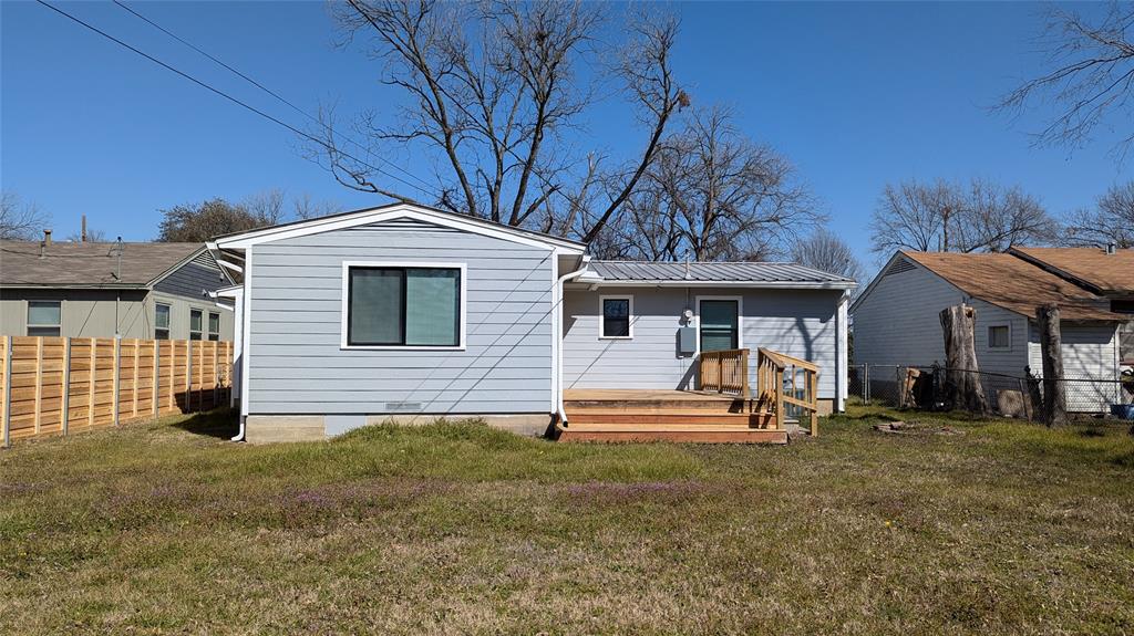 2826 Encino Drive Property Photo 7