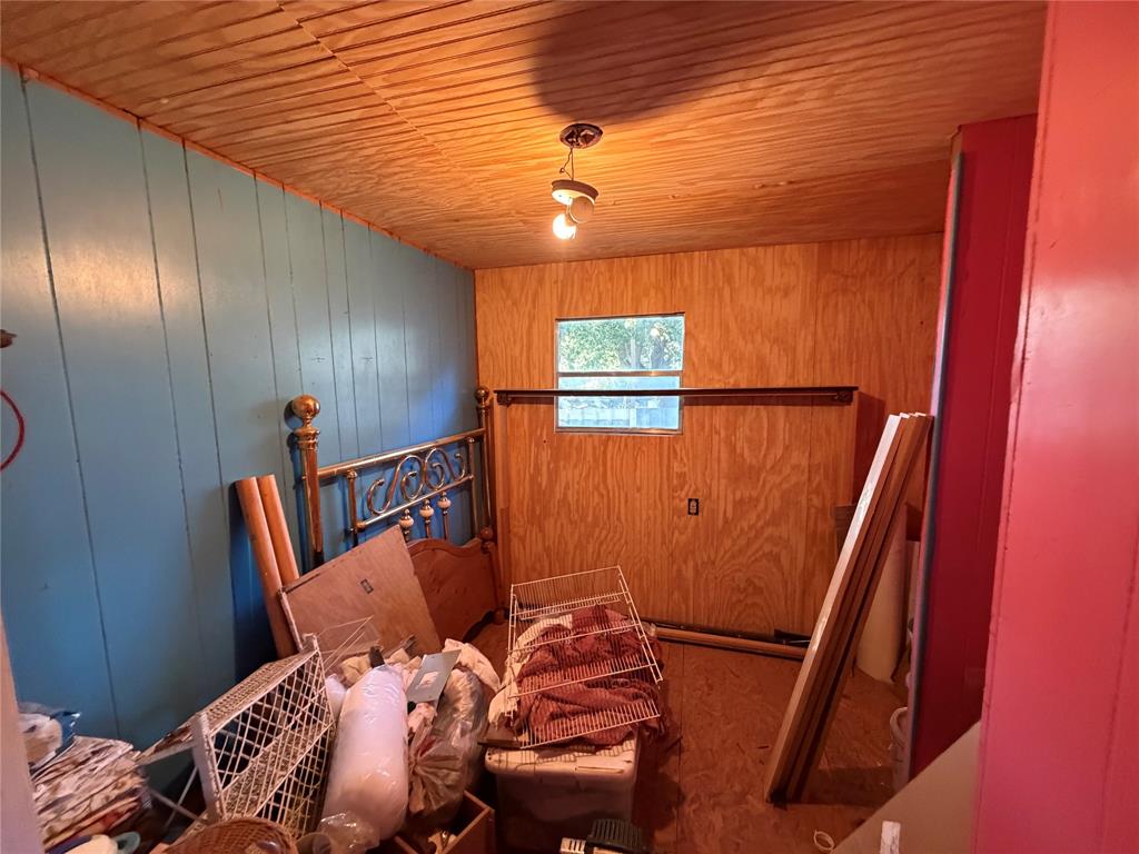 12211 Fm 765 Property Photo 22