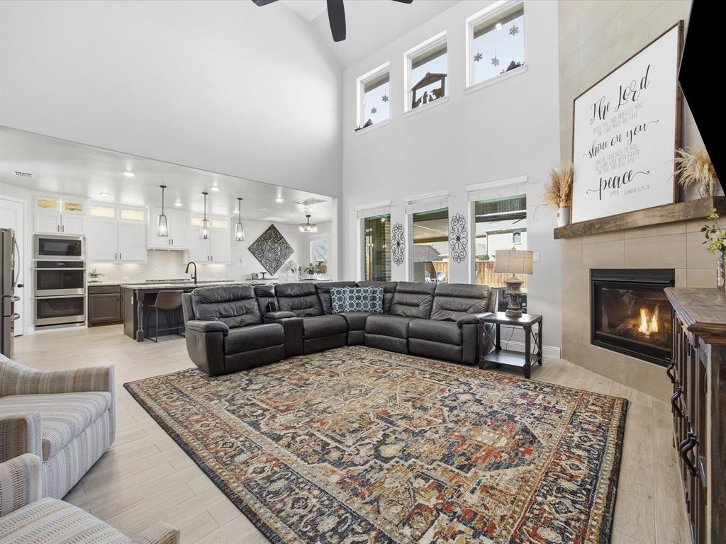 6524 Elderberry Way Property Photo 6