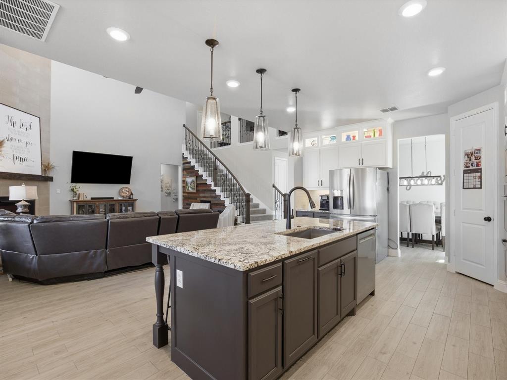 6524 Elderberry Way Property Photo 7