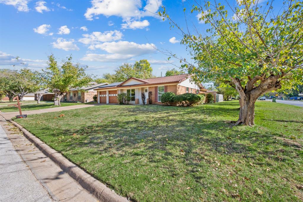 1000 Madrid Street Property Photo 9