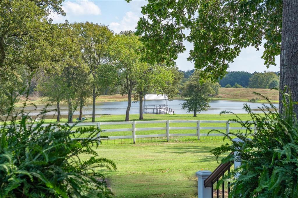 2523 Fm 90 Property Photo 35