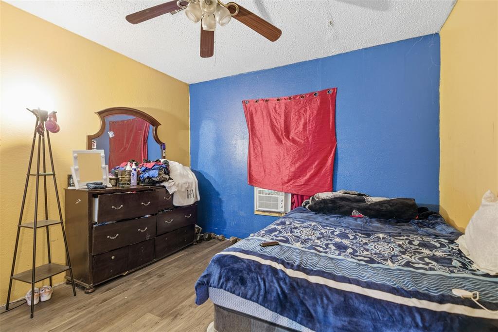 4611 Sylvester Street Property Photo 15