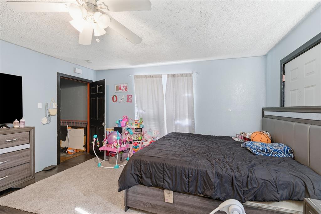 4611 Sylvester Street Property Photo 21