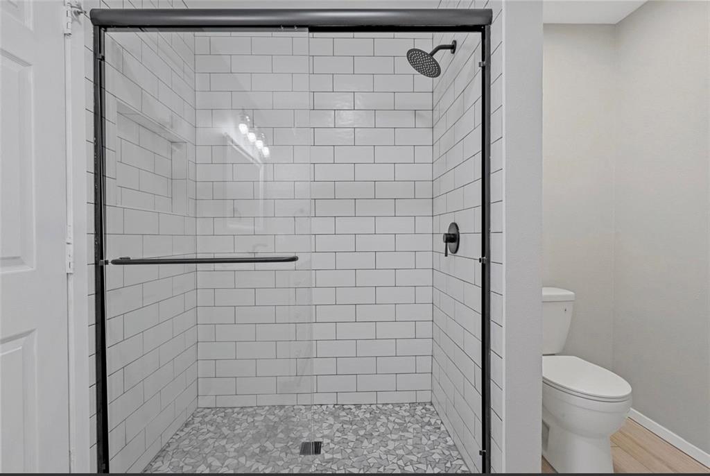 1300 Timbercrest Drive Property Photo 14