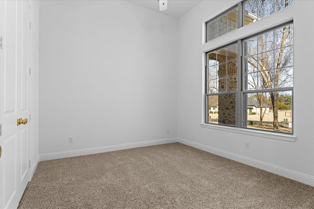 687 Bent Tree Lane Property Photo 33