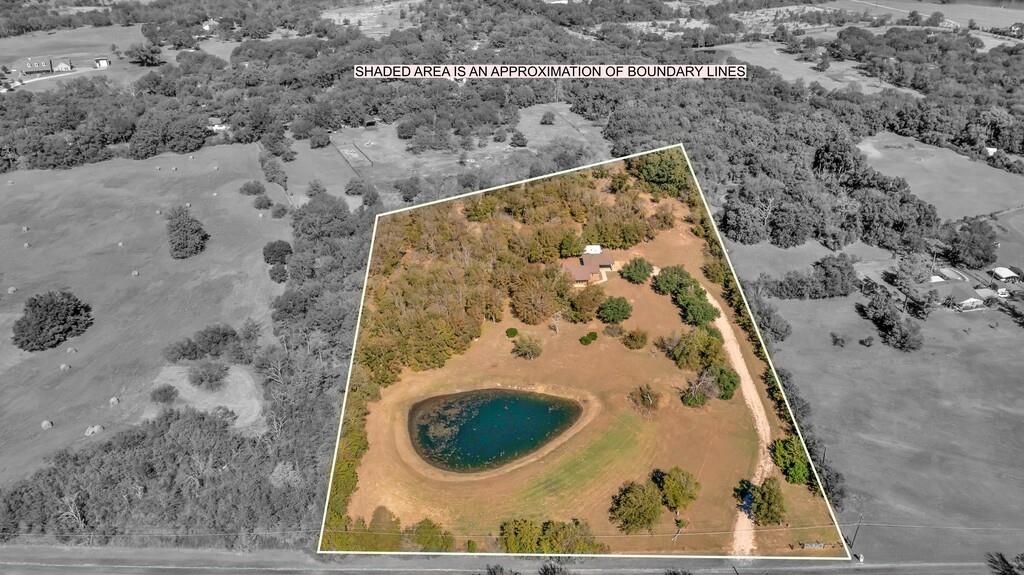 556 Wildwood Trail Property Photo 5