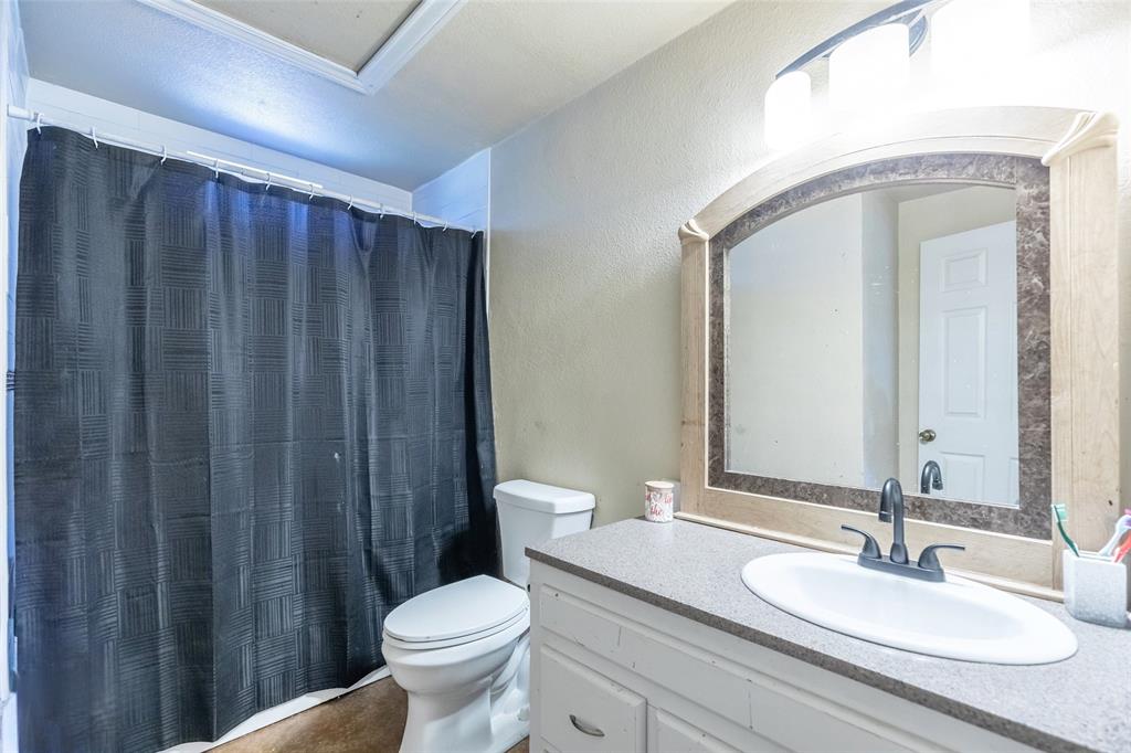 1502 Avenue N Property Photo 11
