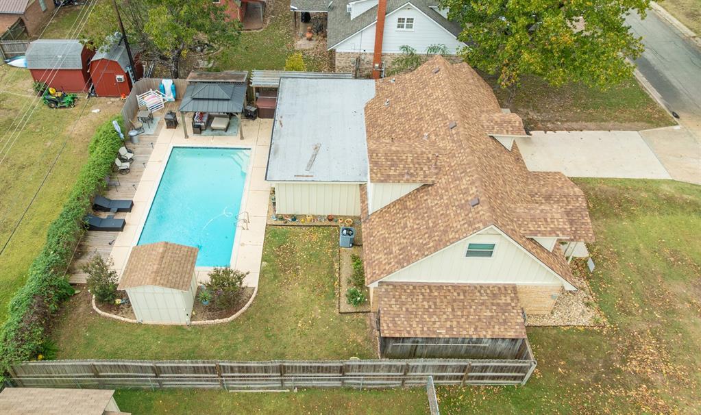 3276 Cleveland Street Property Photo 8