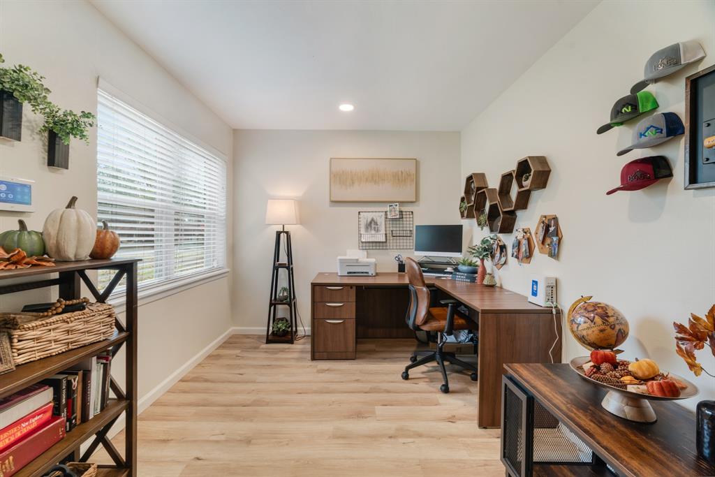 3276 Cleveland Street Property Photo 12