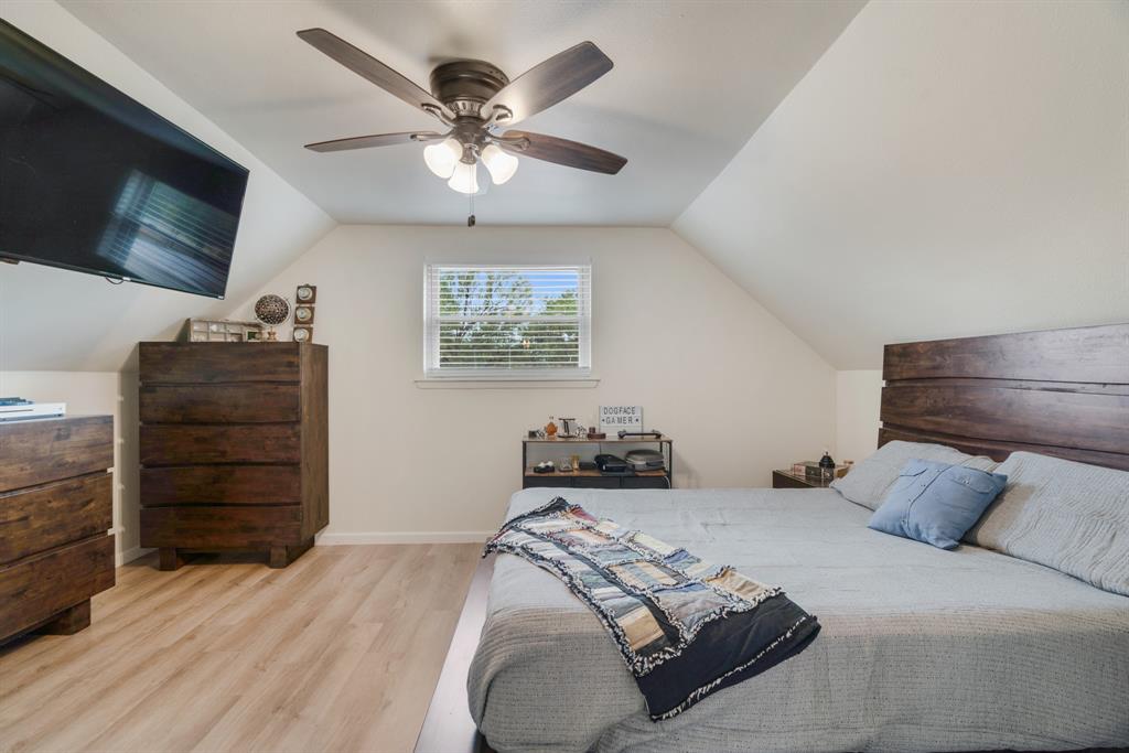3276 Cleveland Street Property Photo 25