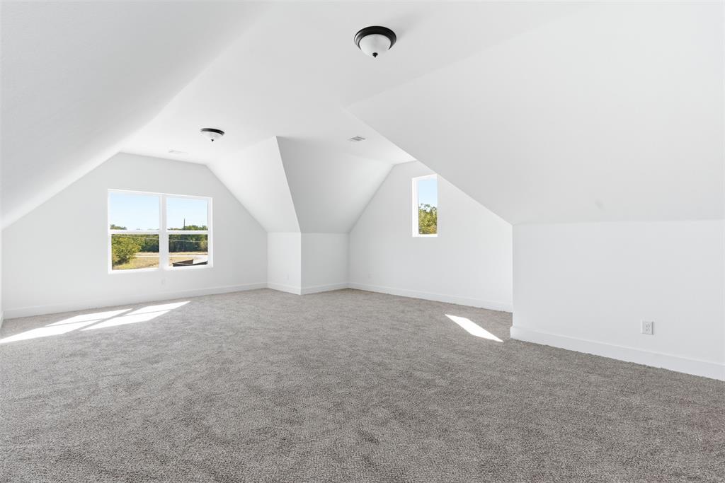 1552 Lakeridge Boulevard Property Photo 30