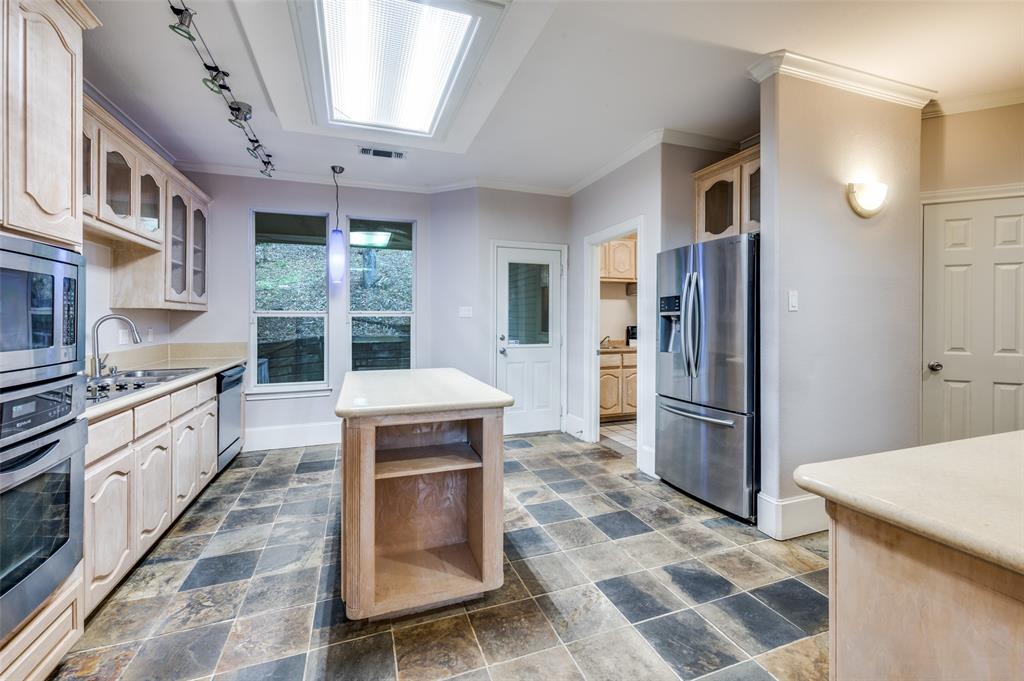 1805 Old Oak Drive Property Photo 11
