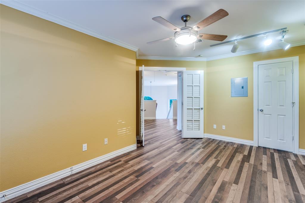 1805 Old Oak Drive Property Photo 19