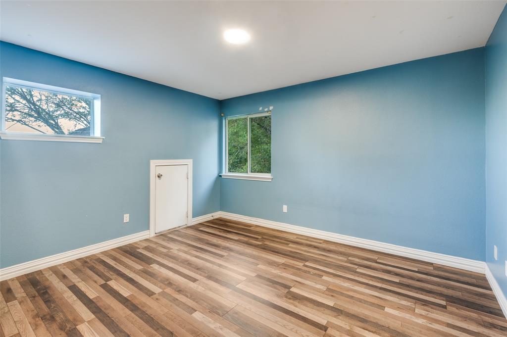 1805 Old Oak Drive Property Photo 21