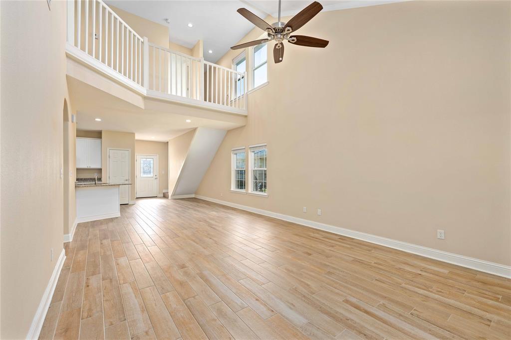 1403 Waterstone Drive Property Photo 7