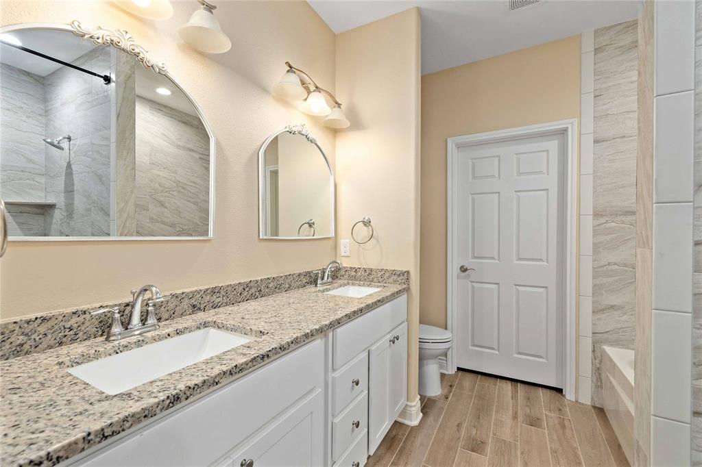 1403 Waterstone Drive Property Photo 15
