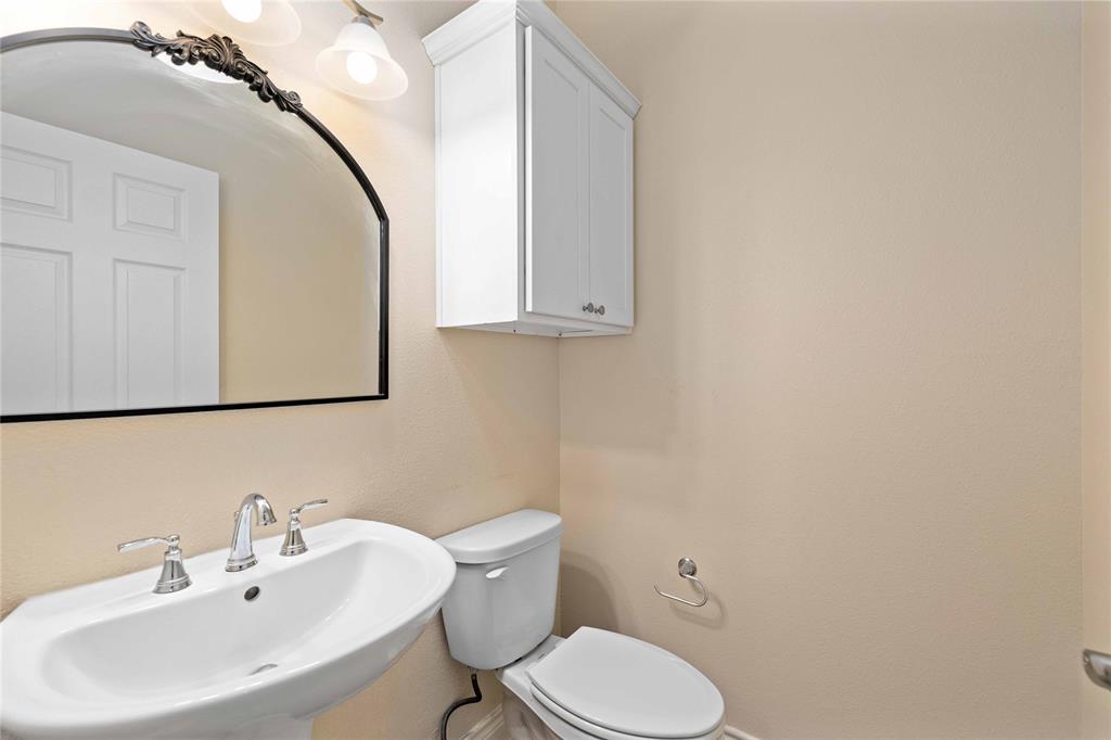 1403 Waterstone Drive Property Photo 17