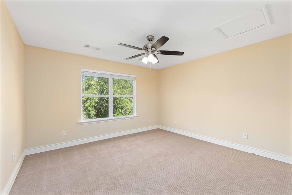 1403 Waterstone Drive Property Photo 21