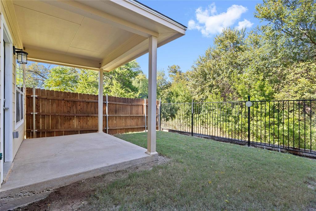 1403 Waterstone Drive Property Photo 23