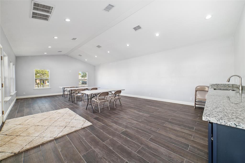 1403 Waterstone Drive Property Photo 35
