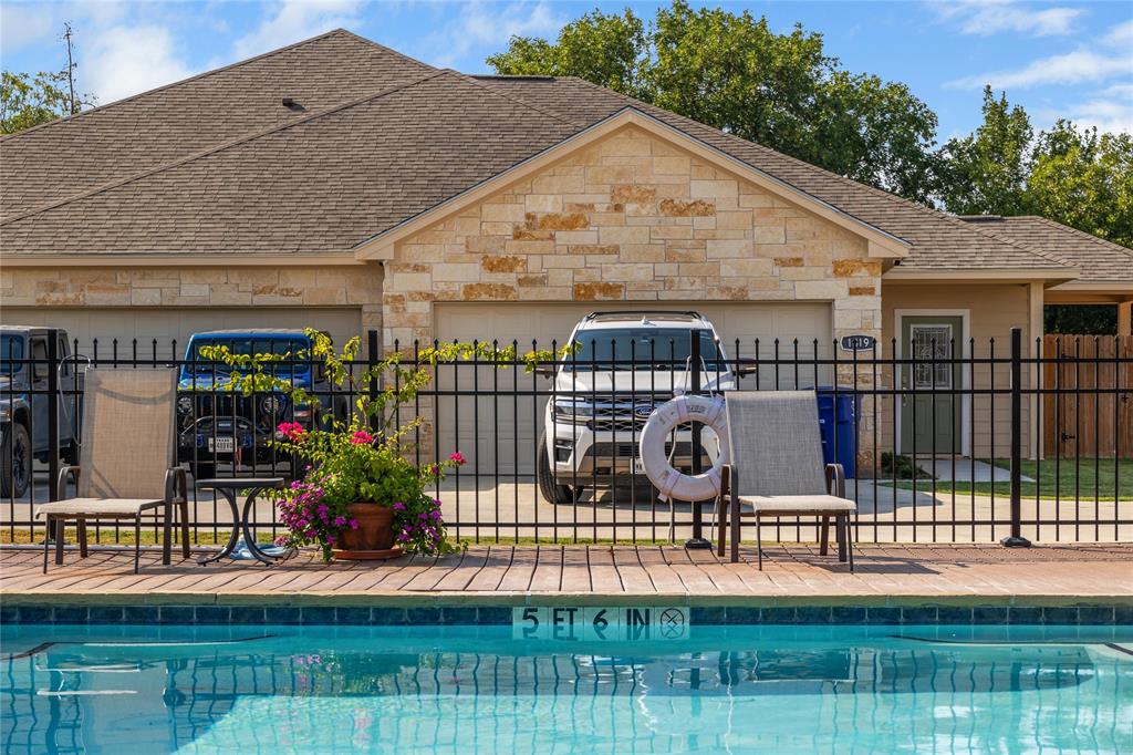 1403 Waterstone Drive Property Photo 39